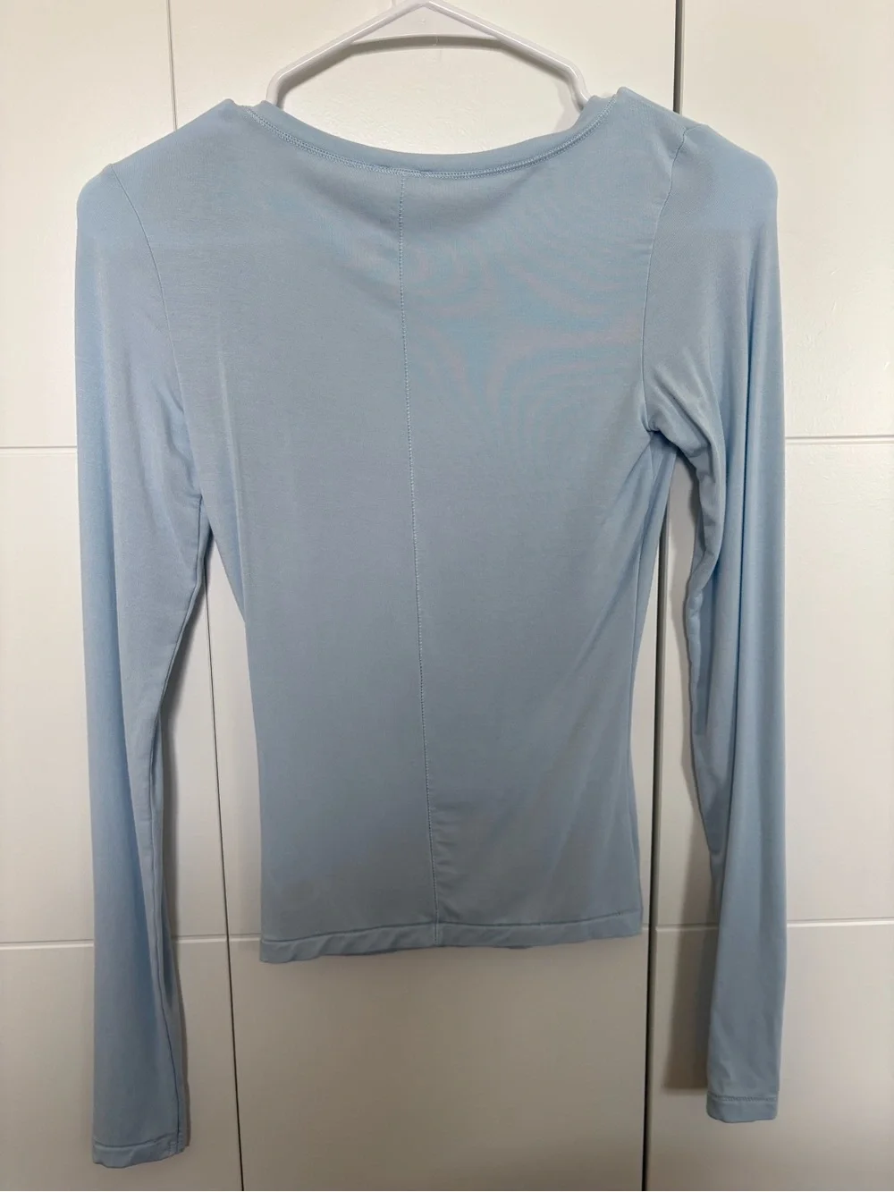 Garage smooth long sleeve scoop neck top bundle - Picture 5 of 8